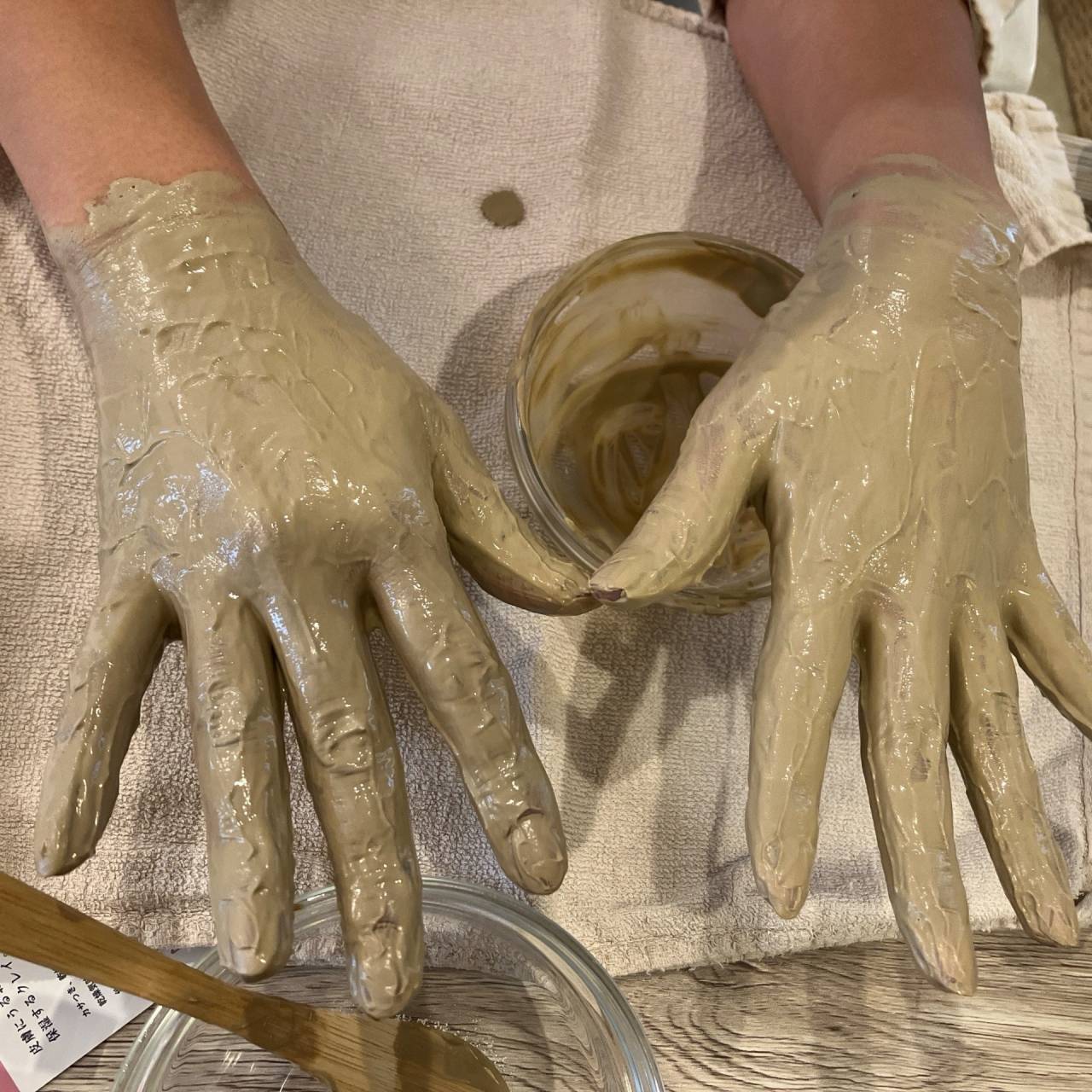 アロマフランスクレイセラピスト資格対応コース開講しました